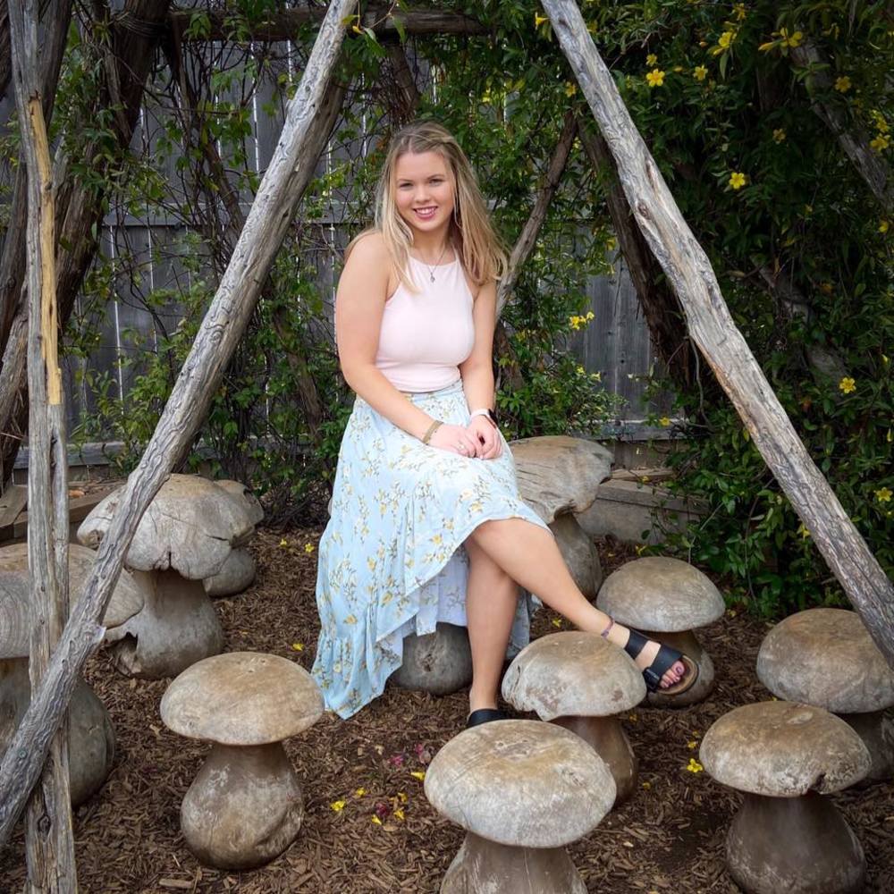 Meet your Posher, Madison